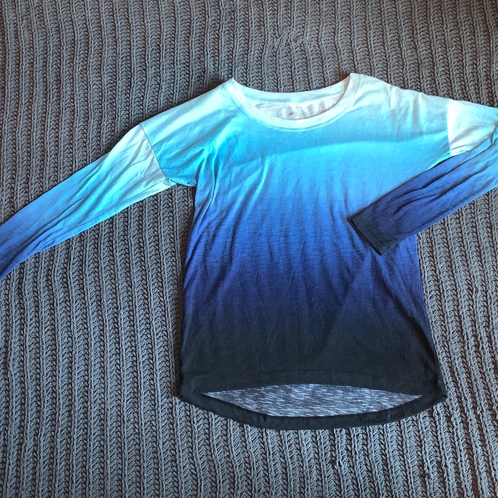 Kids blue ombré long-sleeved shirt